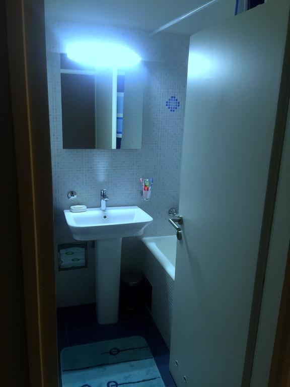 Apartment Alan غييكا المظهر الخارجي الصورة