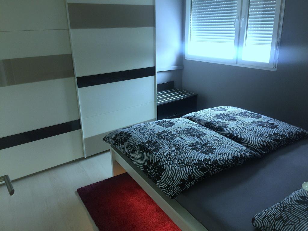 Apartment Alan غييكا المظهر الخارجي الصورة